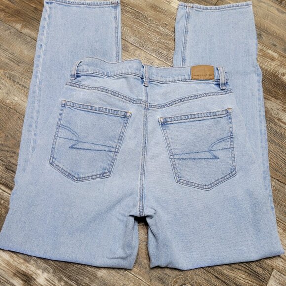 American Eagle Stretch Super High-Waisted Straight Jean - Picture 3 of 5